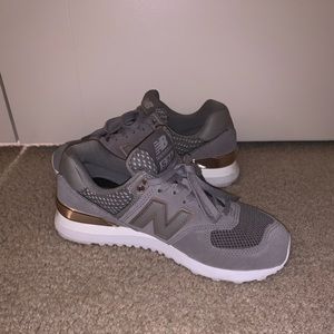Grey new balance 574
